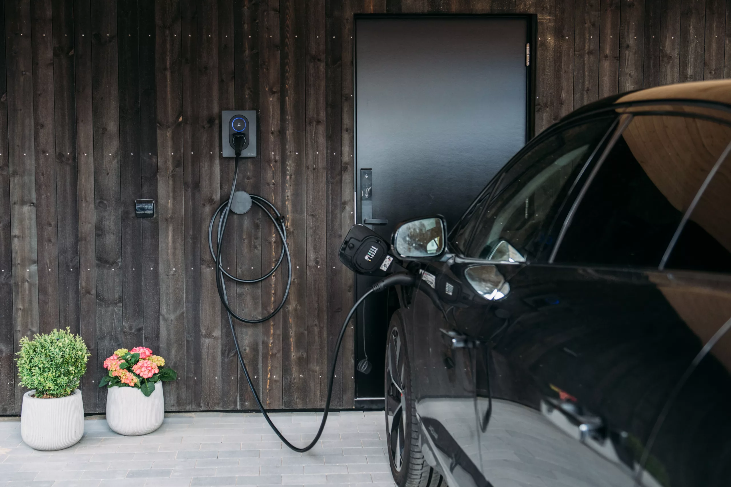 Zaptec_2022-14.logo_-scaled